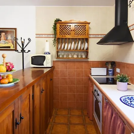 Mit Privatpool Fuer 4 Personen Ca 90 Qm In Frigiliana, Andalusien Costa Del Sol Holiday home *